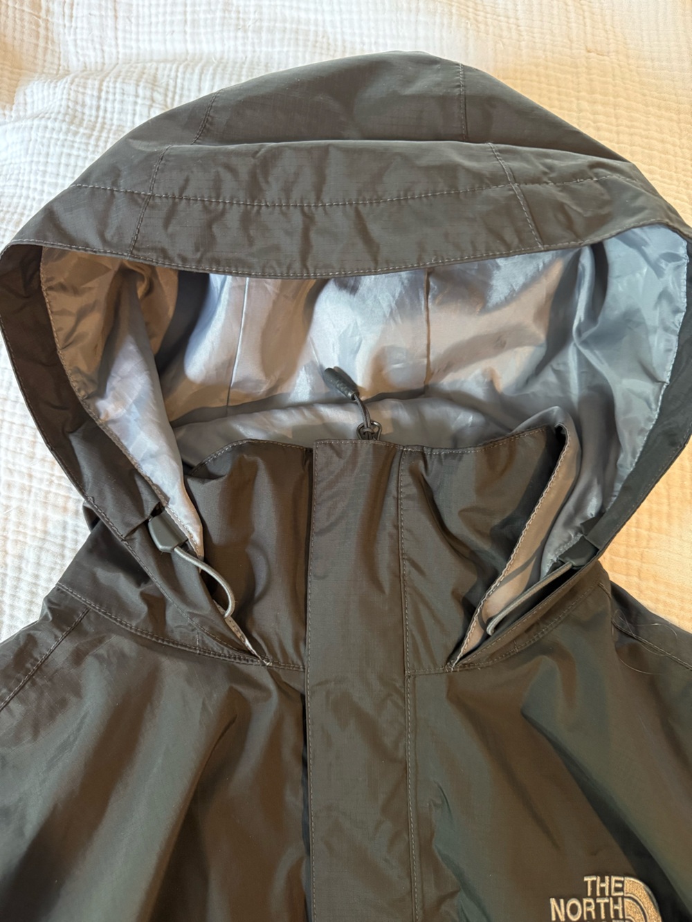 The North Face Men's Antora Hooded Rain Jacket, size small - Picture 8 of 12